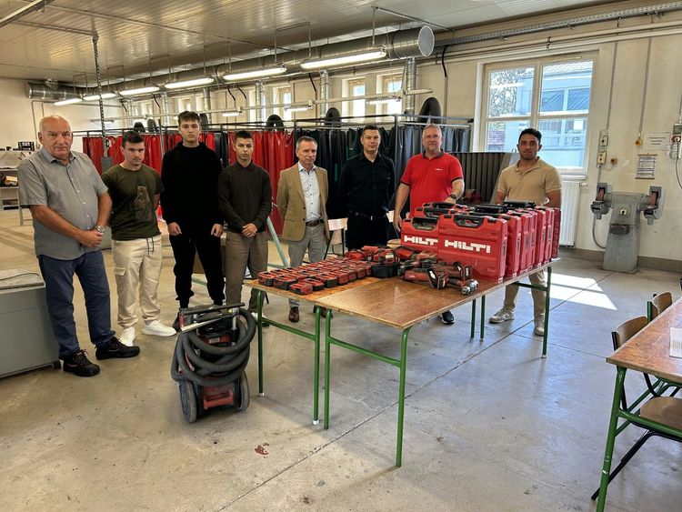 HILTI oktatói csomag érkezett