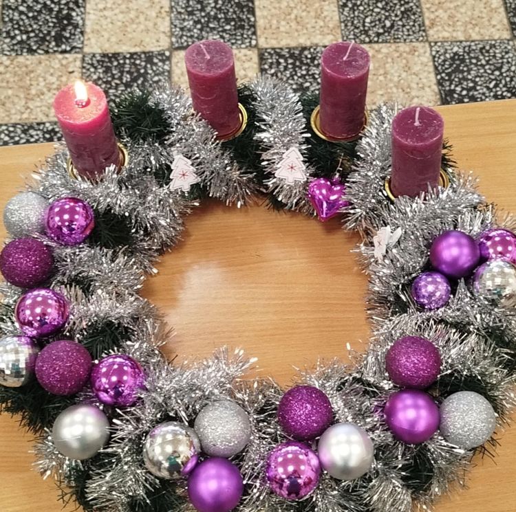 Adventi Gyertyagyújtás 1. gyertya